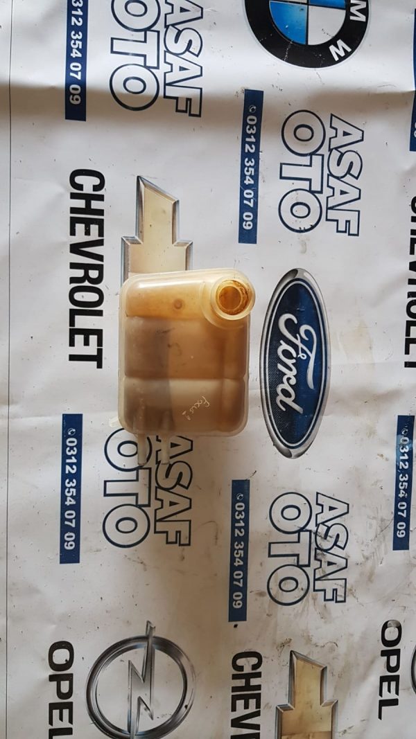 Ford Focus 1 Çıkma Su Bidonu
